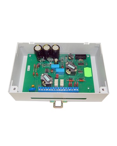 Блок распределения управления и сопряжения Тромбон БРУ-М30Д в Абакане Системы оповещения и управления эвакуацией Pintop.ru