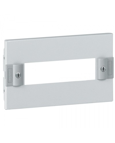 Панель лицевая Legrand 020307 в Абакане Аксессуары для стоек и шкафов Pintop.ru