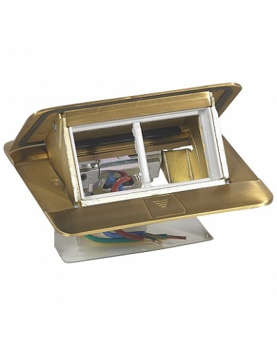 Блок розеточный выдвижной Legrand 054017 в Абакане Блоки розеток Pintop.ru