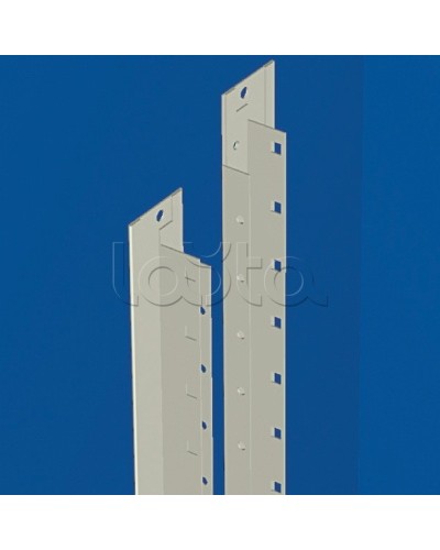 Стойки вертикальные, для установки панелей, для шкафов В=1800мм, 1 упаковка - 2шт. DKC R5TE18 в Абакане Аксессуары для стоек и шкафов Pintop.ru