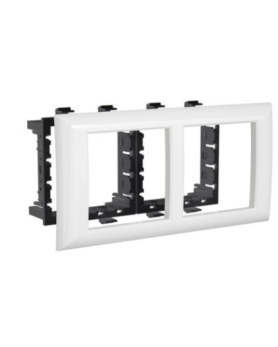 Рамка-суппорт Avanti белый для In-liner Front, 4 мод. DKC 4400914 в Абакане Аксессуары для лотков Pintop.ru