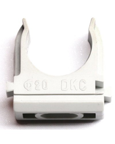 Держатель с защелкой, д.50 мм DKC 51050 в Абакане Держатели, клипсы, скобы Pintop.ru
