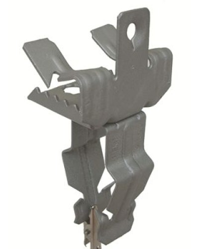 Держатель для крепления трубы к балке 10-15мм, ⌀ 18-22мм, горизонтальный монтаж DKC CM618222 в Абакане Держатели, клипсы, скобы Pintop.ru