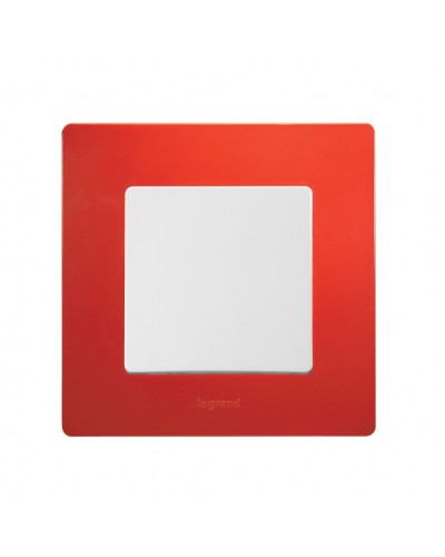 Рамка 1 пост Etika красный Legrand 672531 в Абакане Аксессуары для кабель-канала Pintop.ru