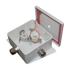 Коробка монтажная огнестойкая Гефест КМ-О (6к*6,0)-IP66-120х120, шесть вводов