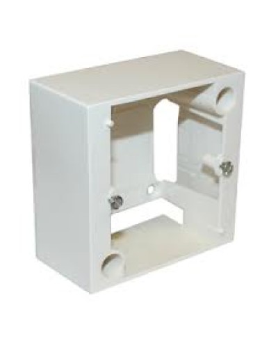 Коробка для накладного монтажа LEGRAND 055439 в Абакане Аксессуары для кабель-канала Pintop.ru